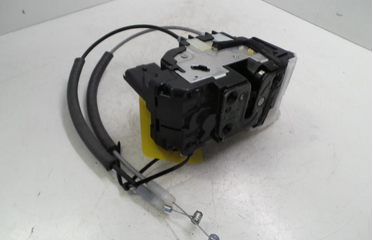 Hyundai i20 PB Bj.11 T&uuml;rschloss vorn rechts mit ZV 81320-1J030